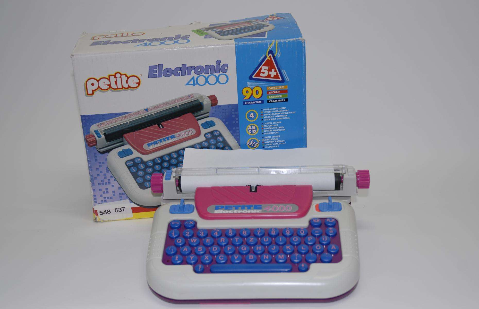 Tag der Schreibmaschine 7 Kopie von Tag.der .Schreibmaschine Petite.Electronic.4000