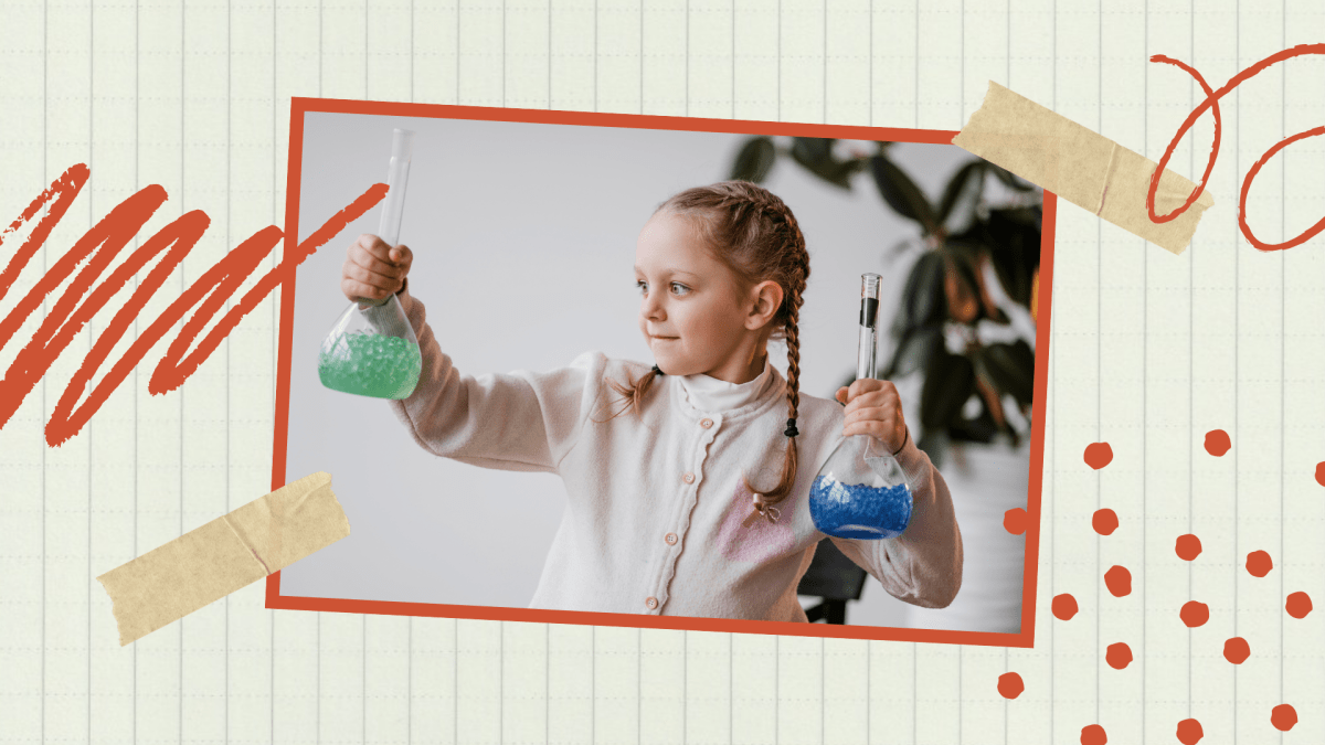 Warum Kinder von Naturwissenschaften profitieren 2 Interessiertes Kind mit Reagenzgläsern in den Händen